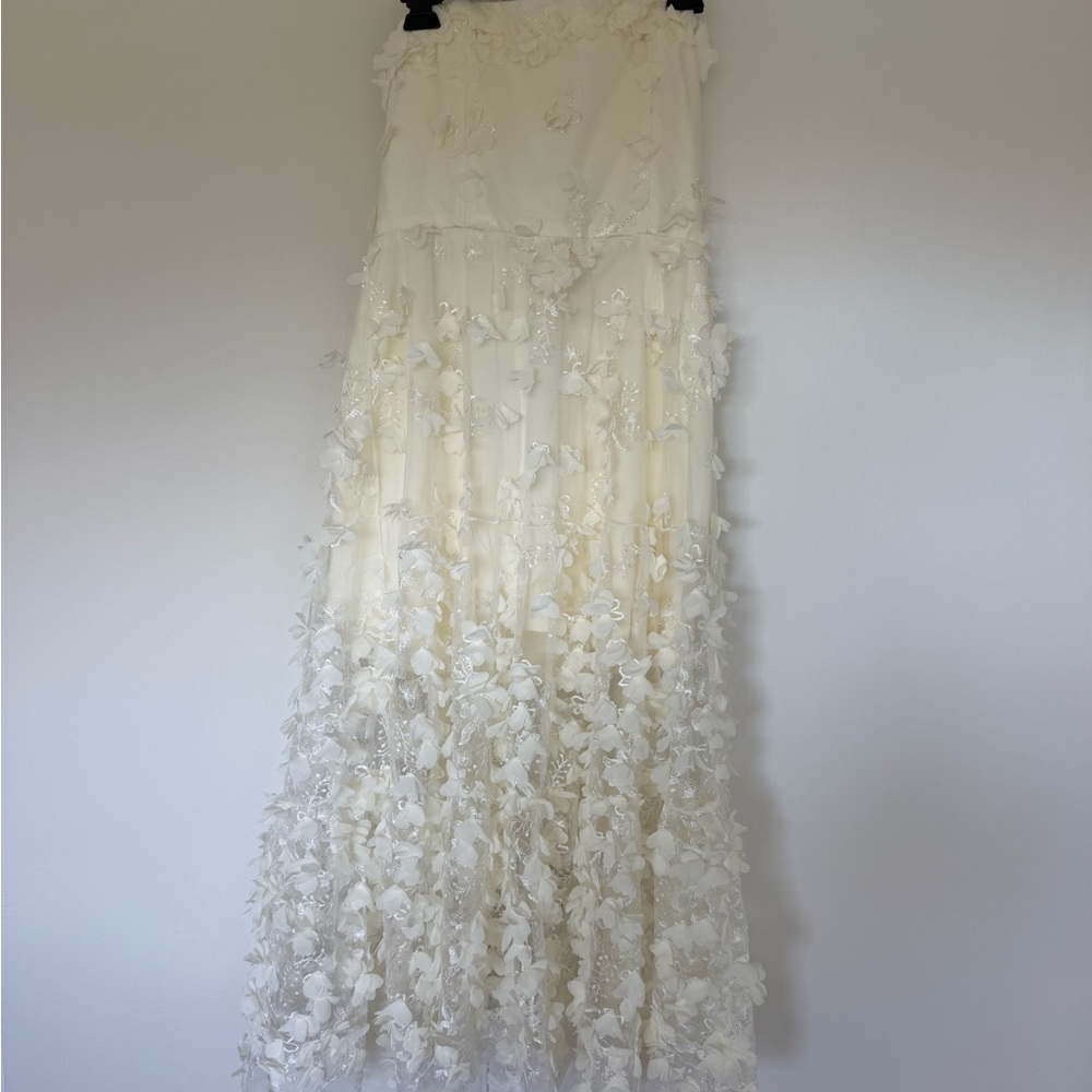 NWT Helsi strapless floral appliqué dress - Size Largei